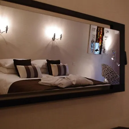 Guest house Chateau Le Vergel Authenac 3*