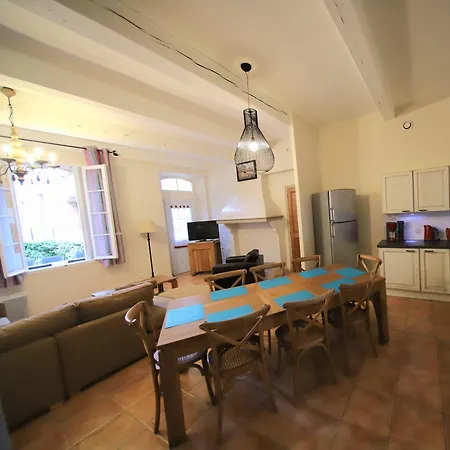 Chateau Le Vergel Authenac Guest house