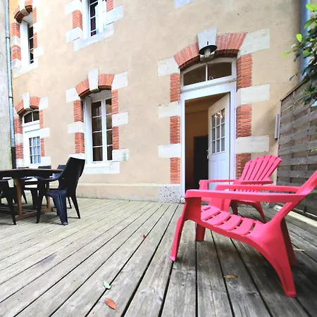 Chateau Le Vergel Authenac 3*