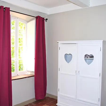 Chateau Le Vergel Authenac 4*