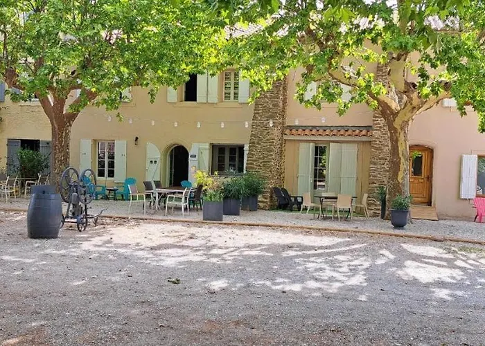 Chateau Le Vergel Authenac Pensión 4*