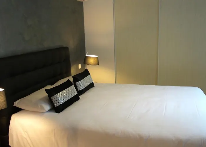 Chateau Le Vergel Authenac Pensión 4*