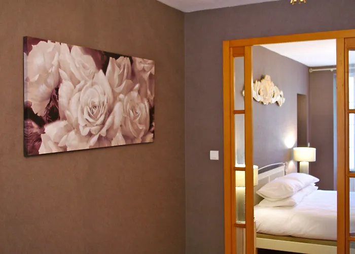 Chateau Le Vergel Authenac 4*
